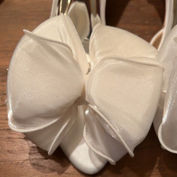 Badgley Mischka Neryssa Bridal Heels💍 - Picture 6 of 14